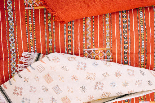 Why Handmade Home Dcor Adds Character to Living Spaces