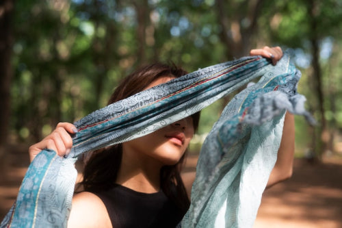 How IndieHaat Ensures Authenticity in Every Linen Saree