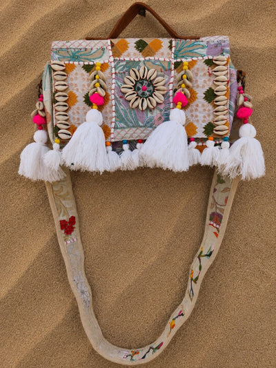 Khamma Ghani Kambadiya Sling Bags White