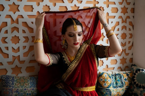 Handloom Exhibitions Bridging Tradition and Contemporary Taste