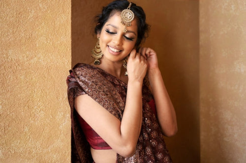 Maintaining Regional Authenticity in Modern Linen Saree Collections