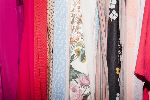 Handloom Linen Sarees as Staples in Contemporary Wardrobes