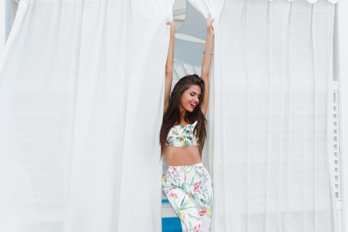 Linen Sarees Offer Breathable Summer Options