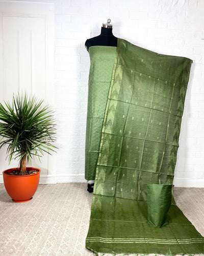 Katan Silk Eclipsing Handcrafted Green Suit