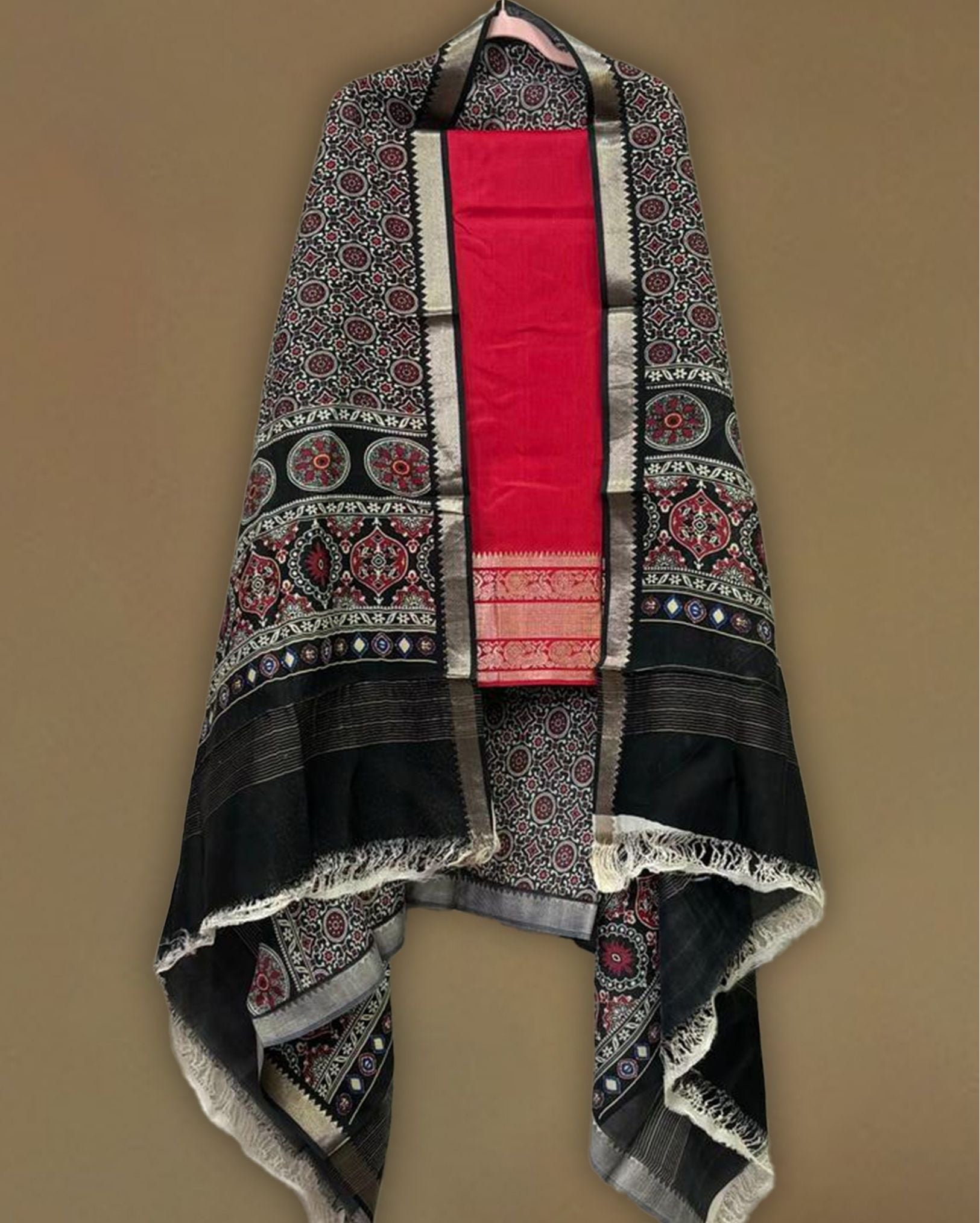 Mangalagiri pure pattu by cotton pen kalamkari dress material –  www.vannamayil.com