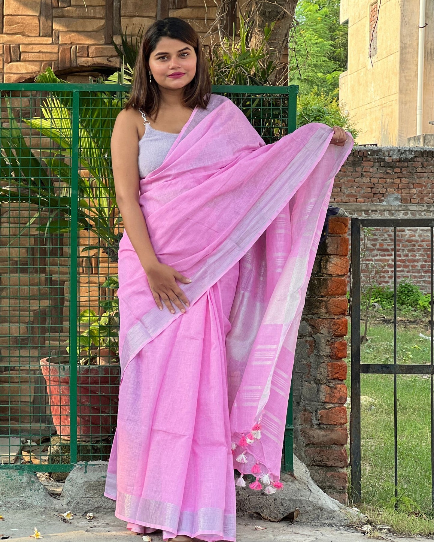 5790-Handwoven Pure Linen Pink Saree with Blouse