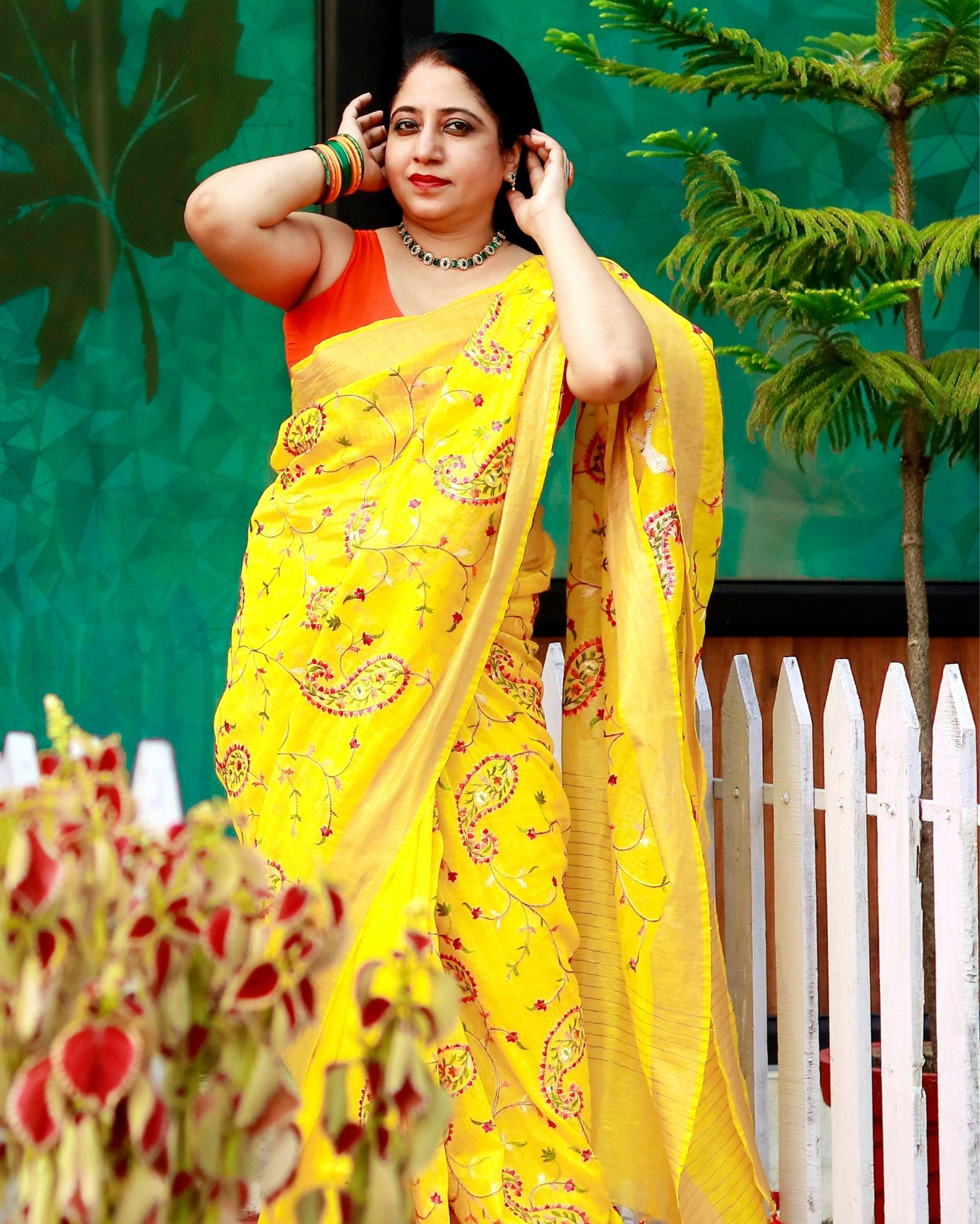 Green Yellow Georgette Saree with Maroon Blouse, Short Sleeve Sari,  Designer Pallu Sarees