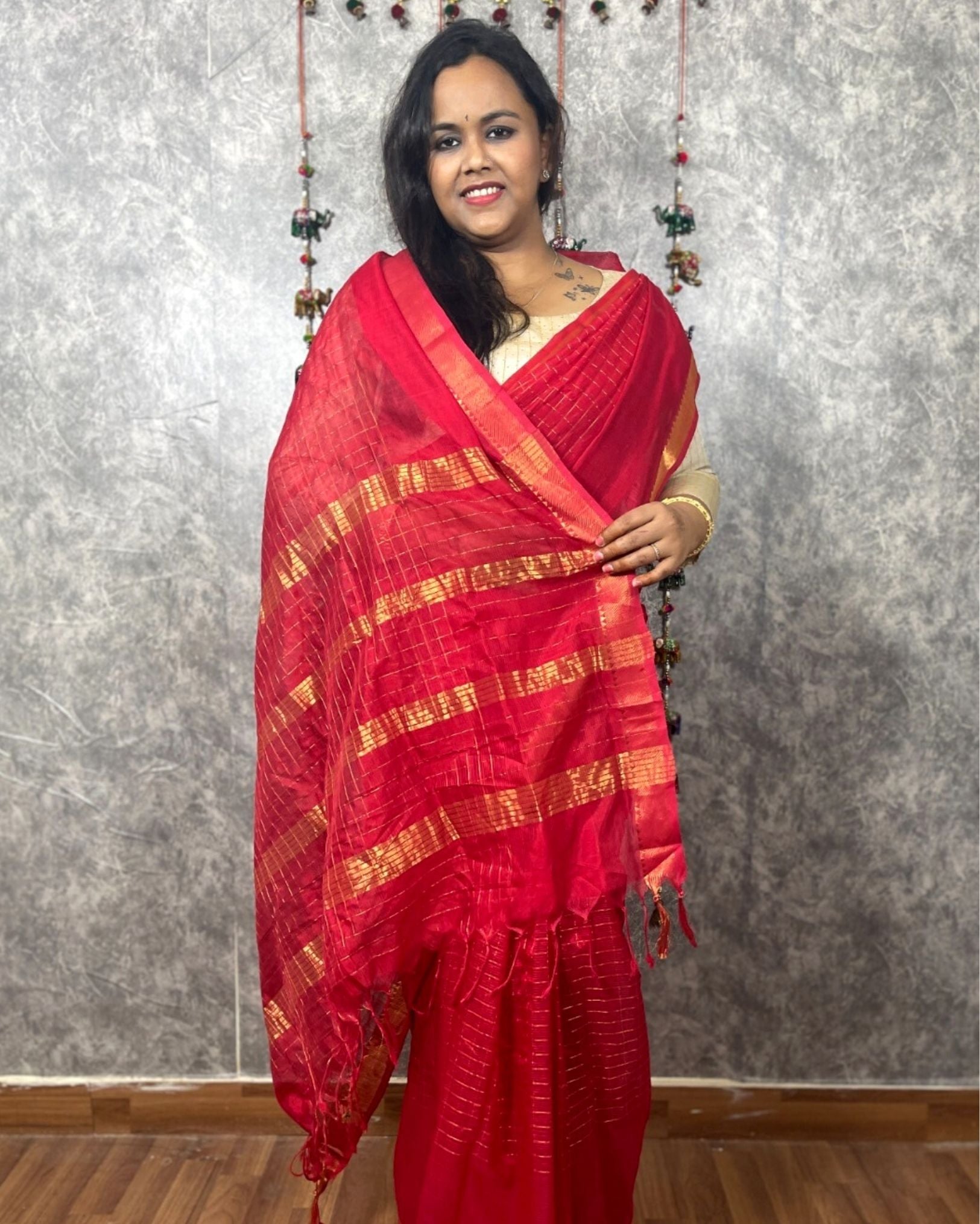 Kanchipuram Silk Plain Red Saree | Kankatala