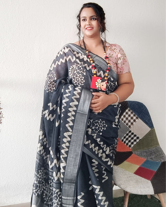 Elegant Slub Linen Batik Print Saree Grey