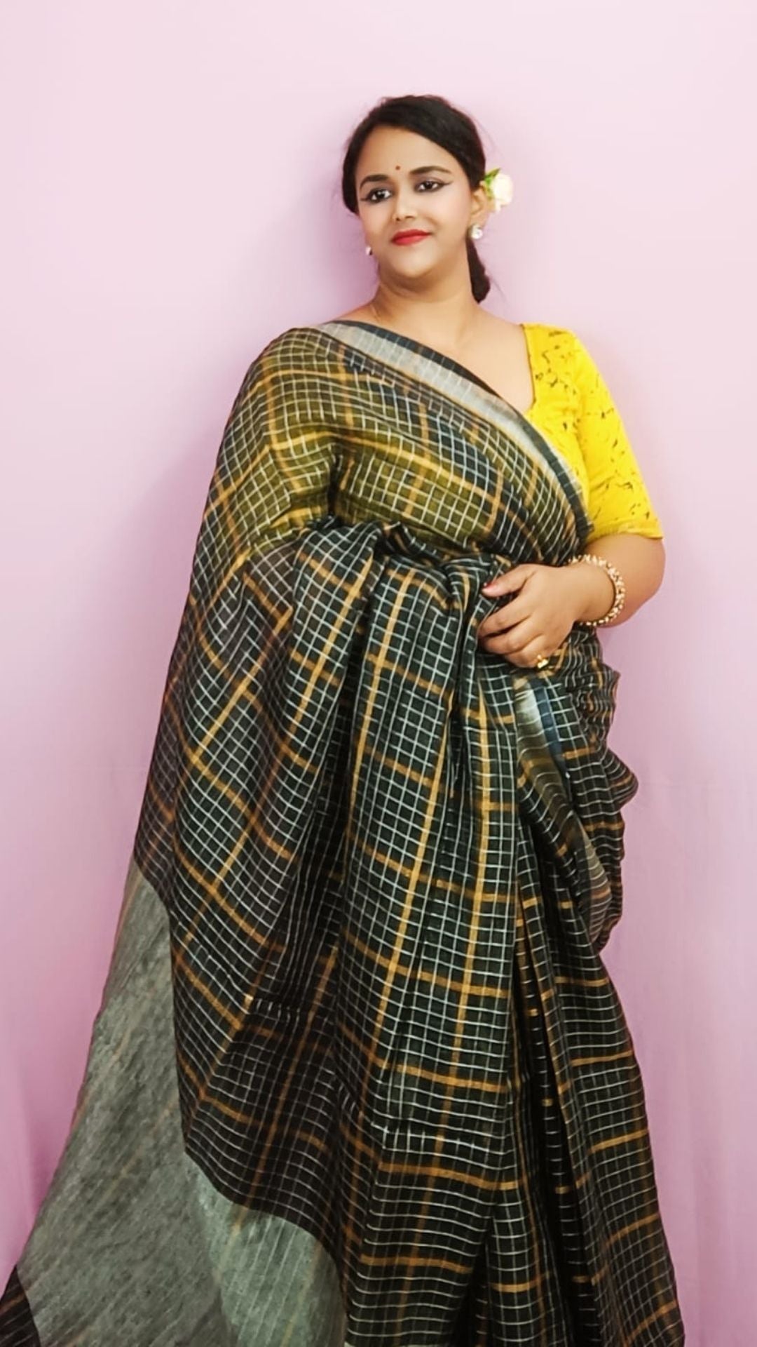 5763-Pure Linen Check Design Handloom Black Saree with Running Blouse