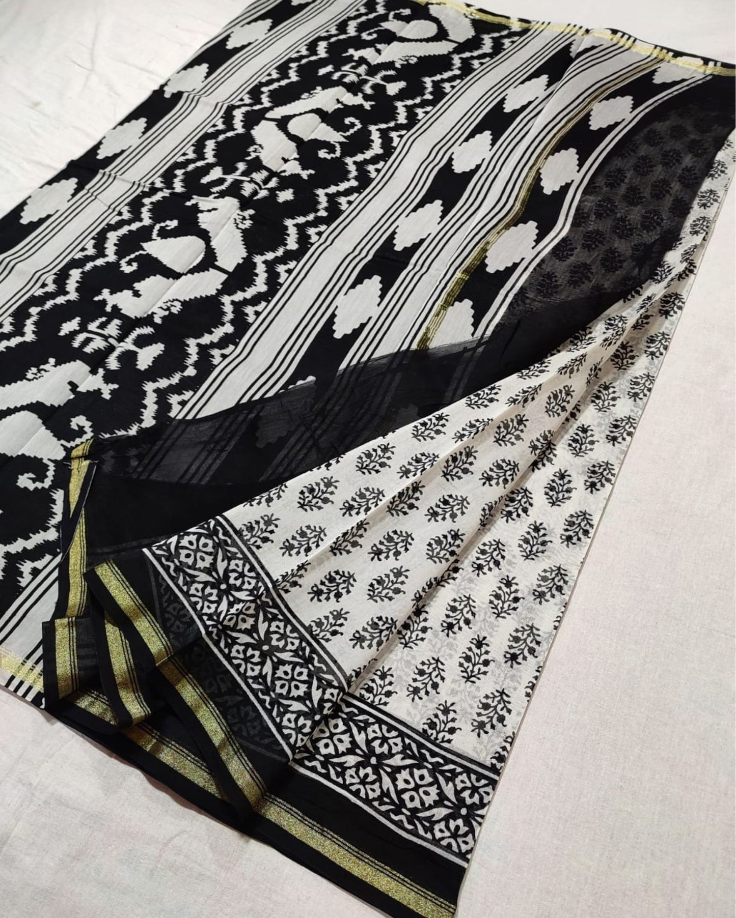 5974-Chanderi Masrise/Mercerised Cotton Silk saree Hand block Print Black and White Colour with running blouse
