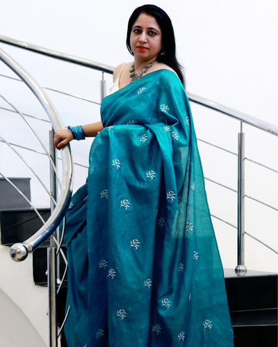 Buy Tussar Silk Saree – Floral Buti Embroidery | Silkmark