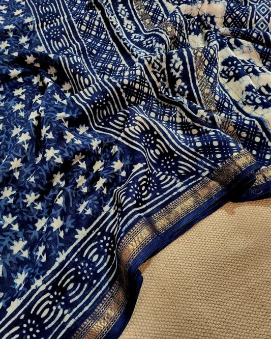 Indiahaat | Maheshwari Silk Saree Blue Color Handblock Print