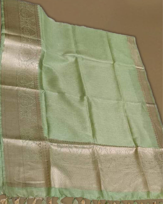Decorous Banarasi Silk Linen Handloom Green Saree