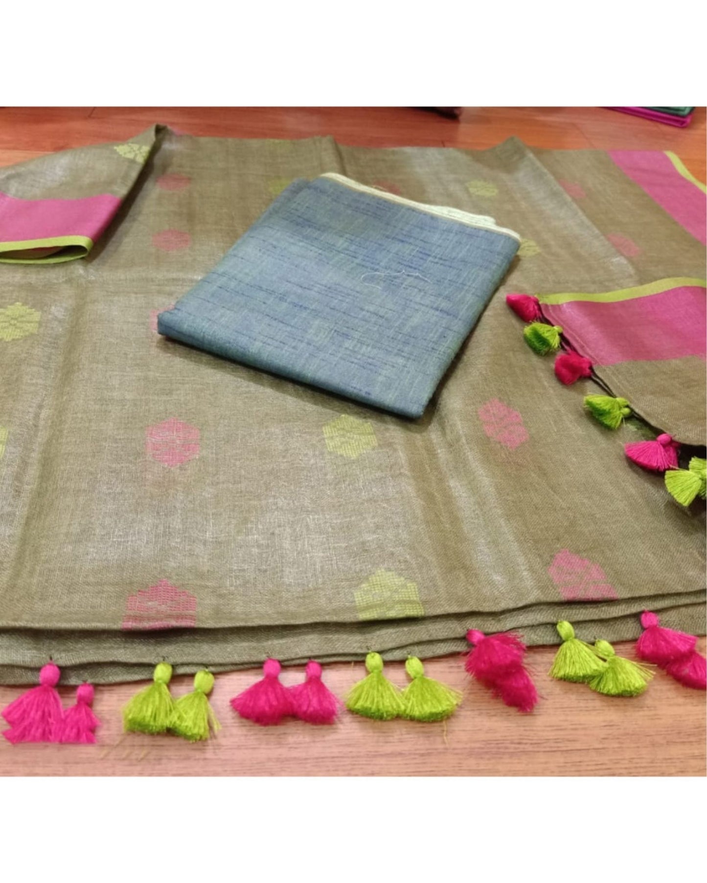 1205-Handwoven Pure Linen Green Dupatta Set with Katan Fabric Grey Top