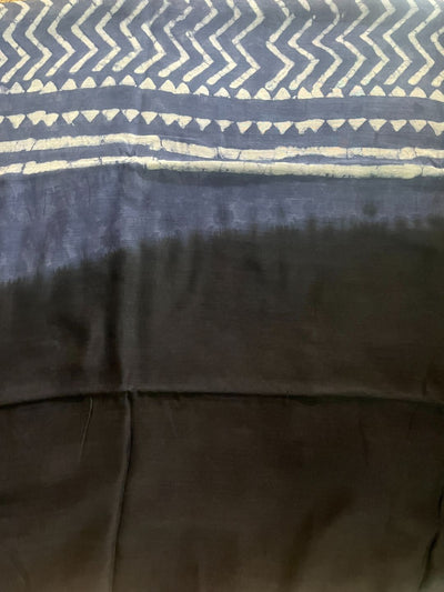 Lustrous Maheshwari Pure Silk Black & Indigo Blockprint Saree (LAST PIECE)