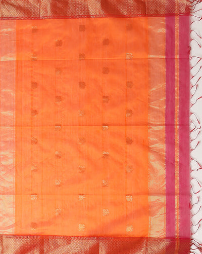 Radiating Maheshwari Pure Silk Lotus Buti Pink Saree