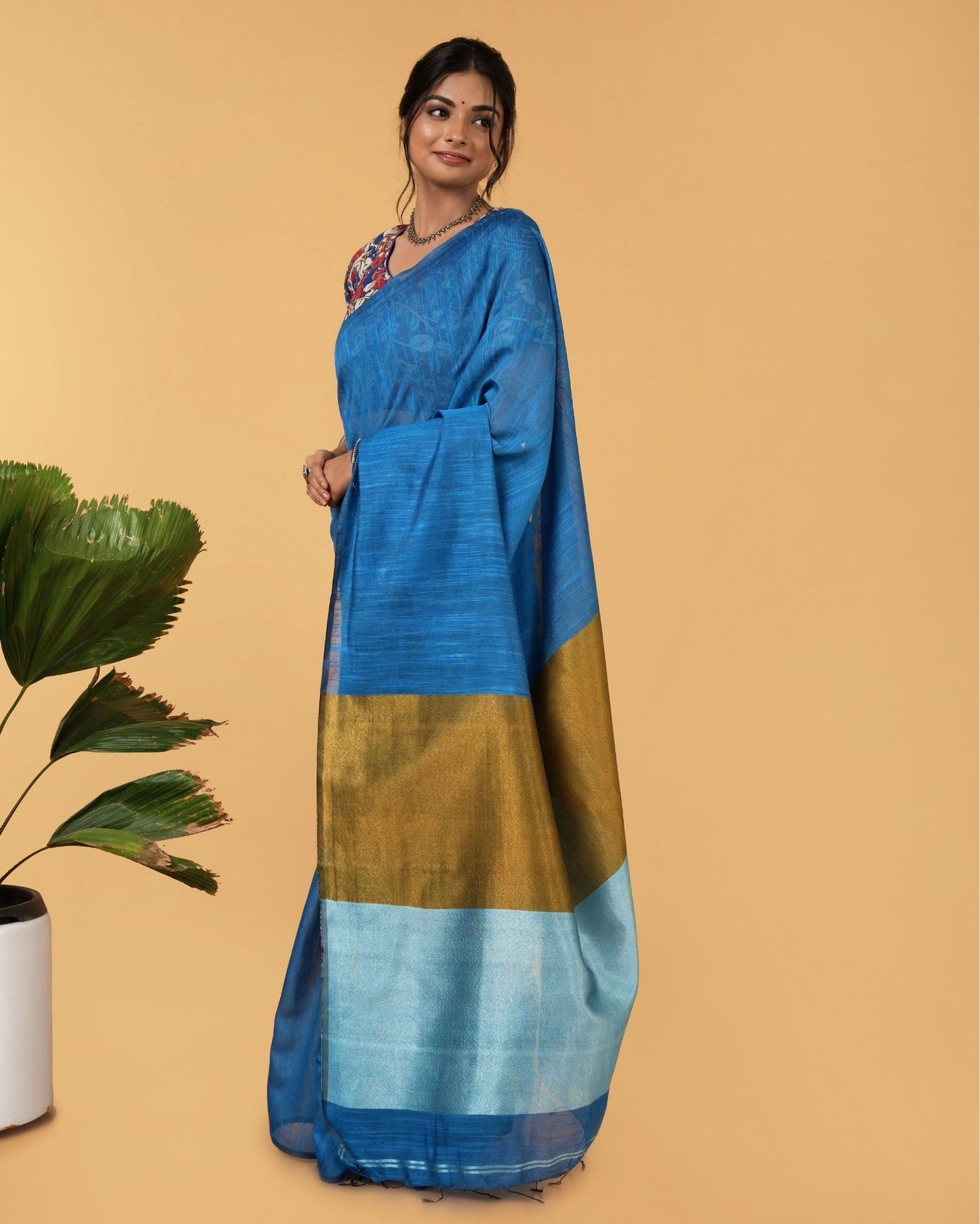 Volant Silk Linen Handdyed Blue Contrast Pallu Saree