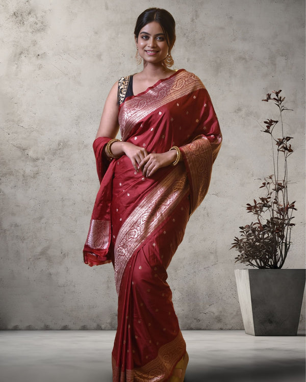 Indiehaat | Banarasi Masharoo Silk Saree Red