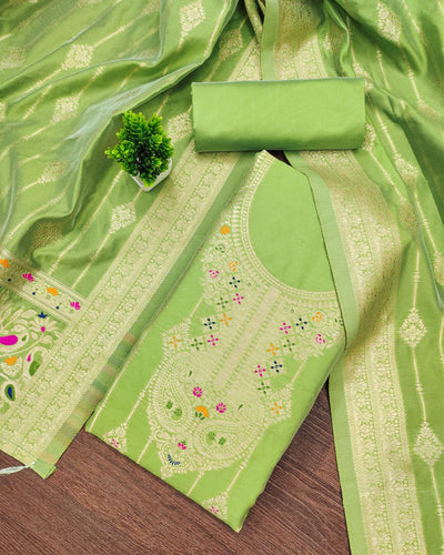 Indiehaat | Banarasi Cotton Thread Work Suit Green