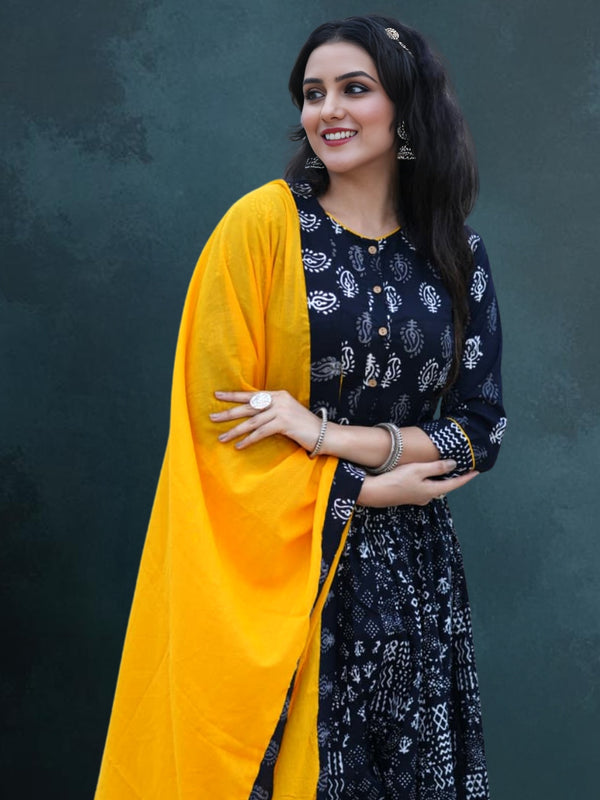 Indiehaat | Blockprinted Cotton Lehanga Choli Black