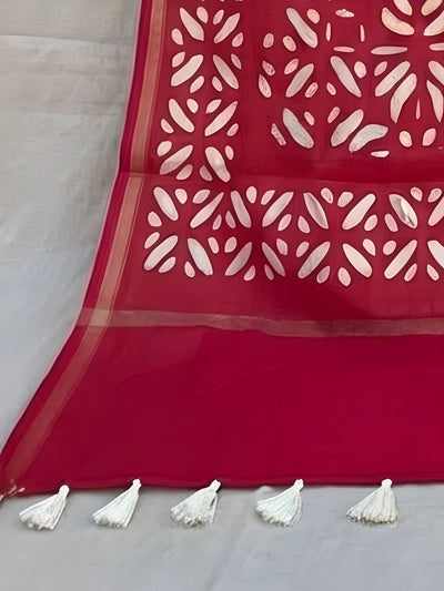 Indiehaat | Pure Chandei Silk Applique Saree Red