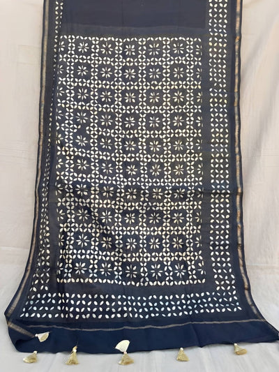 Indiehaat | Pure Chandei Silk Applique Saree Black