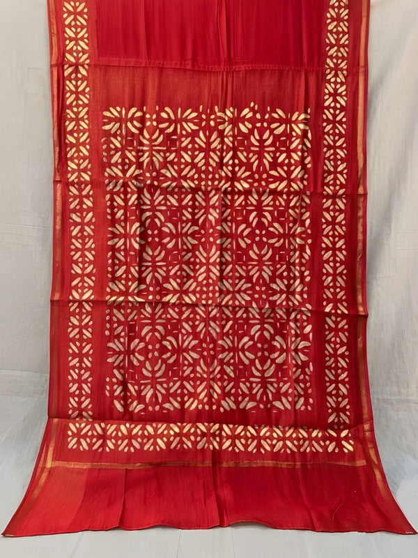 Indiehaat | Pure Chandei Silk Applique Saree Red