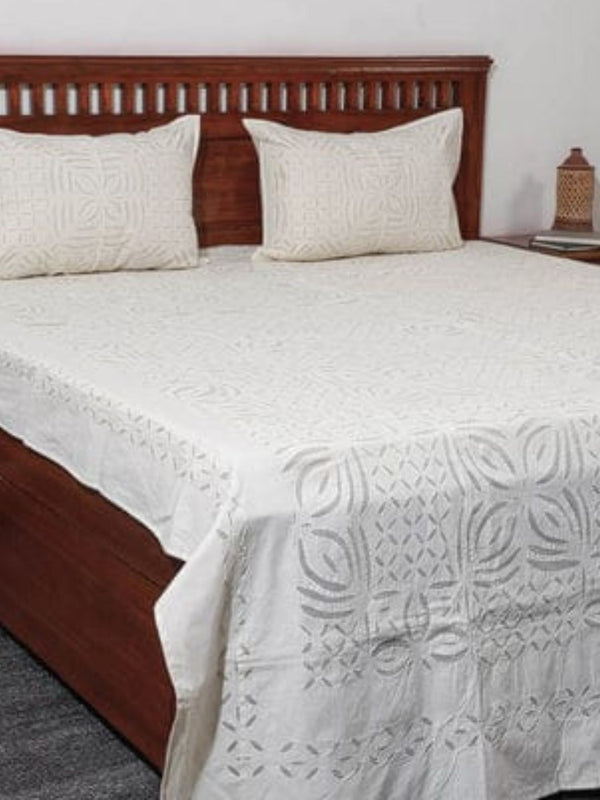 Indiehaat | Applique Double Bedsheet White