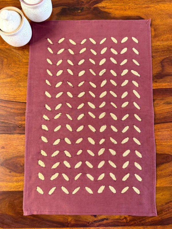 Indiehaat | Applique Cotton Table Runner & Mat Set Purple