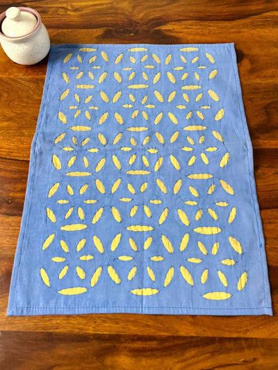 Indiehaat | Applique Cotton Table Runner & Mat Set Blue