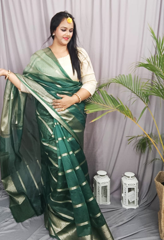 Glossy Banarasi Pure Organza Silk Green Saree