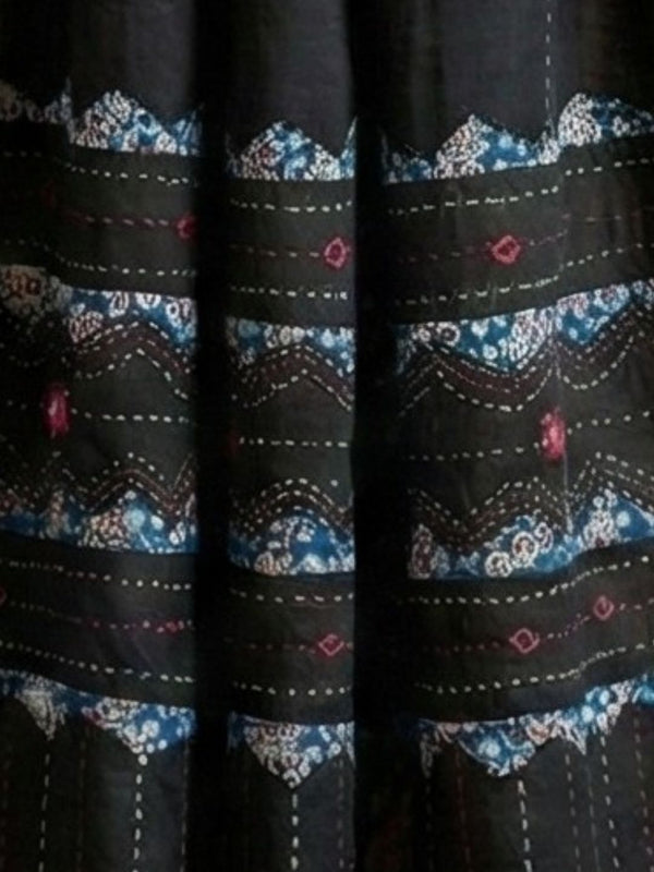 Indiehaat | Applique Kantha Pure Mul Cotton Dupatta Black