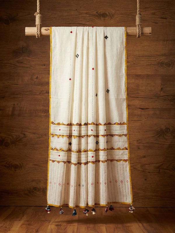 Indiehaat | Applique Kantha Pure Mul Cotton Dupatta White