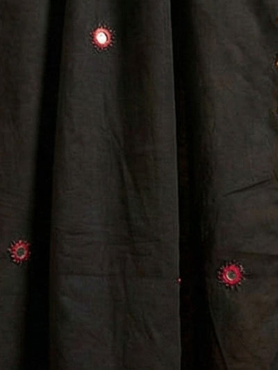 Indiehaat | Applique Kantha Pure Mul Cotton Dupatta Black