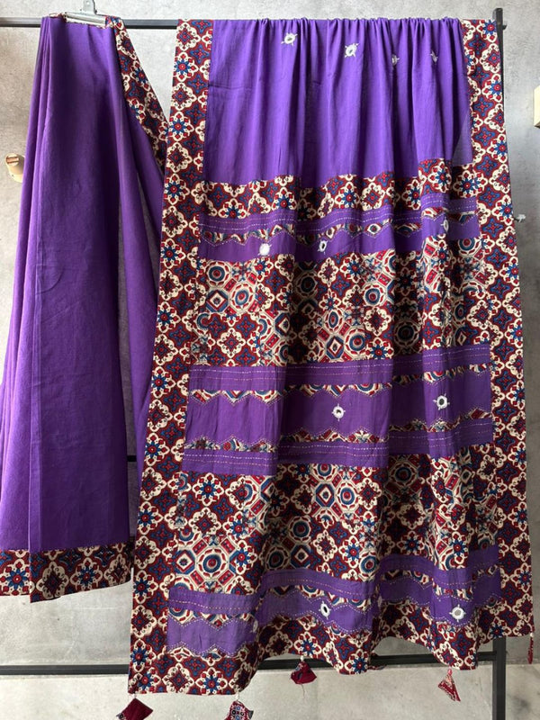 Indiehaat | Ajrakh Patch Work Pure Mul Cotton Saree Purple