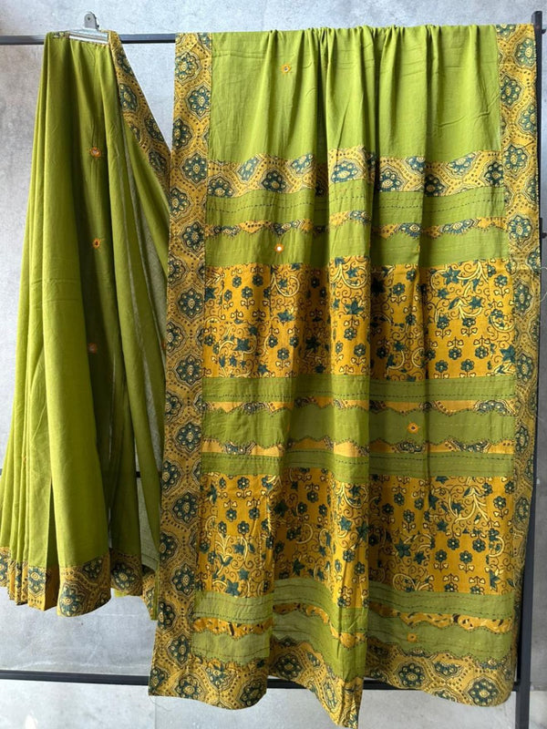 Indiehaat | Ajrakh Patch Work Pure Mul Cotton Saree Green