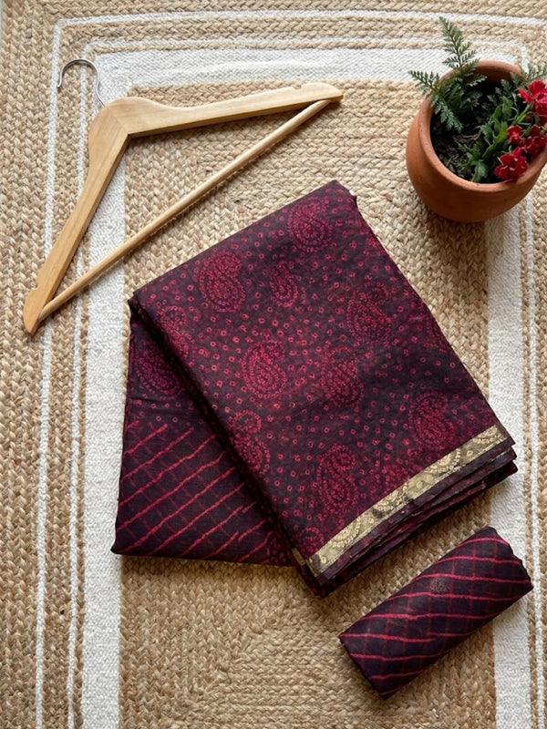 Indiehaat | Kota Doria Lehariya Bandhej Saree Red