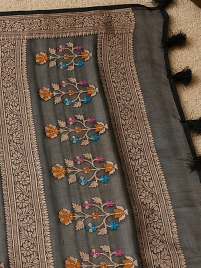 Indiehaat | Gray Kora Banarasi Saree | Jamdani