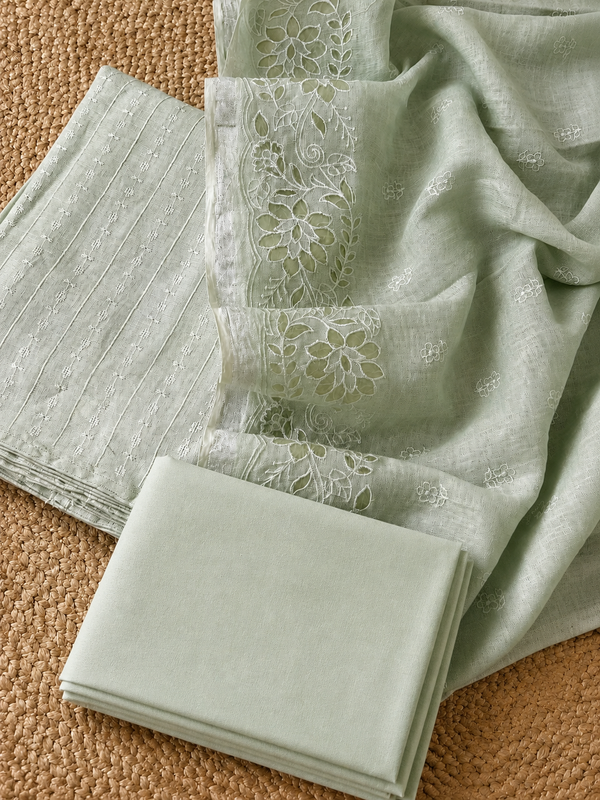 Indiehaat | Pure Linen Embroidered Suit (T+B+D) Green