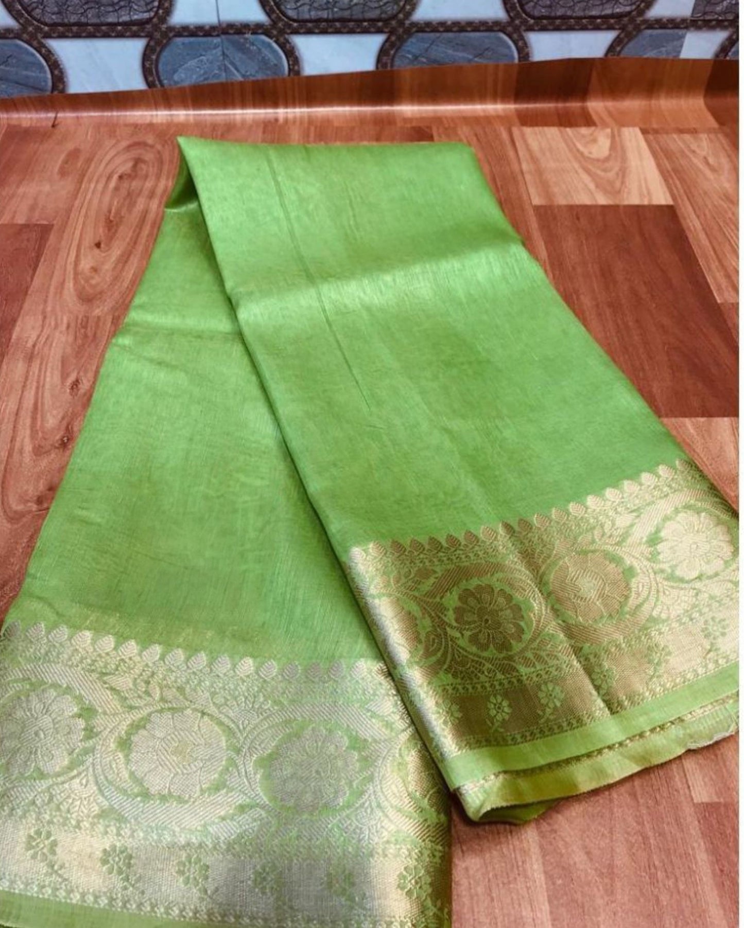 9077-Silk Linen Banarasi Brocade Handloom Olivine Green Saree with Blouse