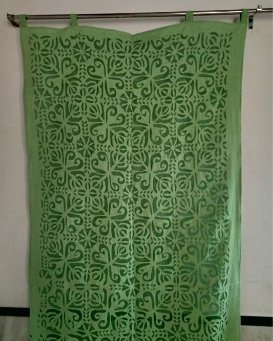 7572-Applique Work Wall Hanging Green Curtain
Size - 45"X100"
