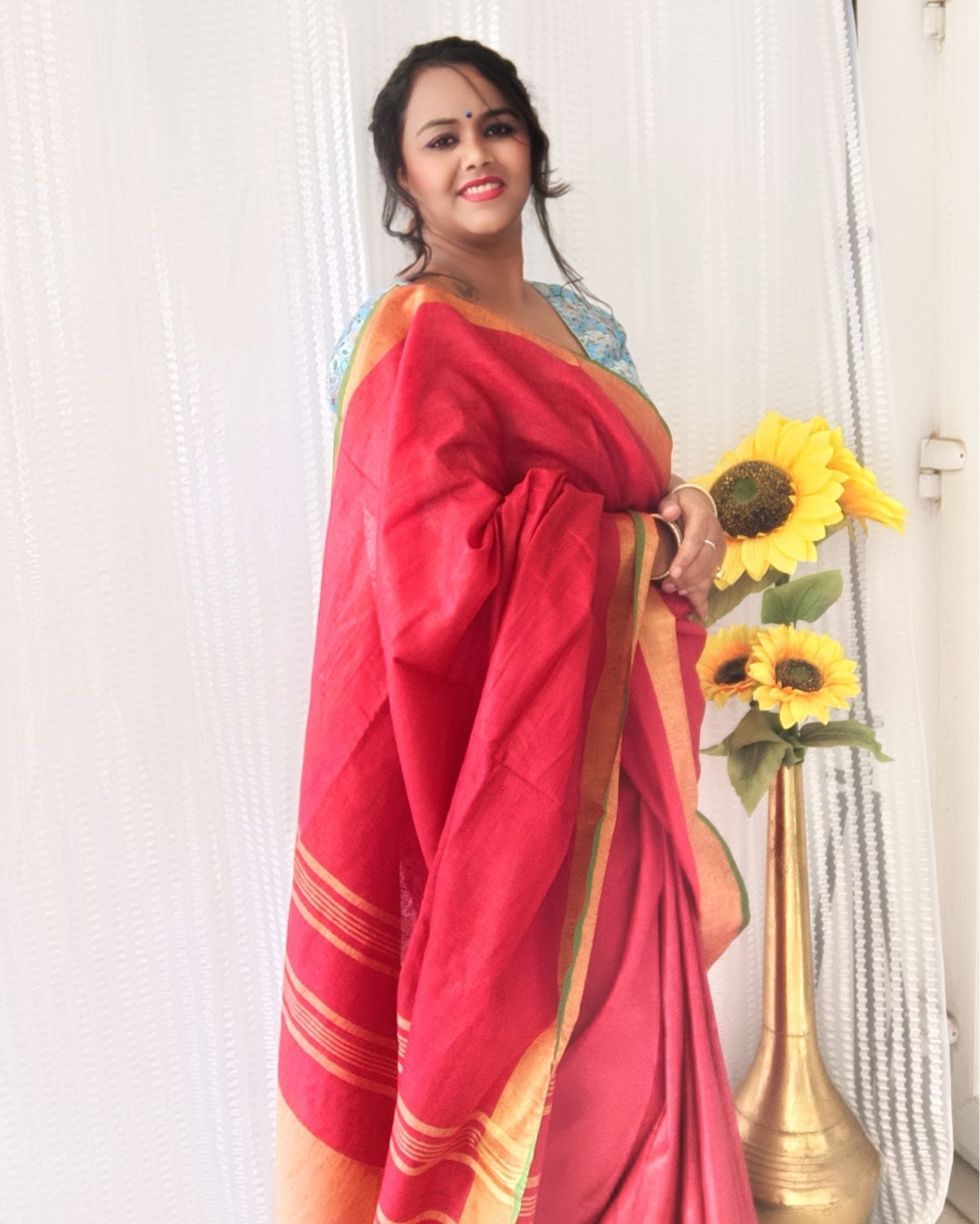 Handwoven Pure Linen Red Saree with Blouse-Indiehaat –