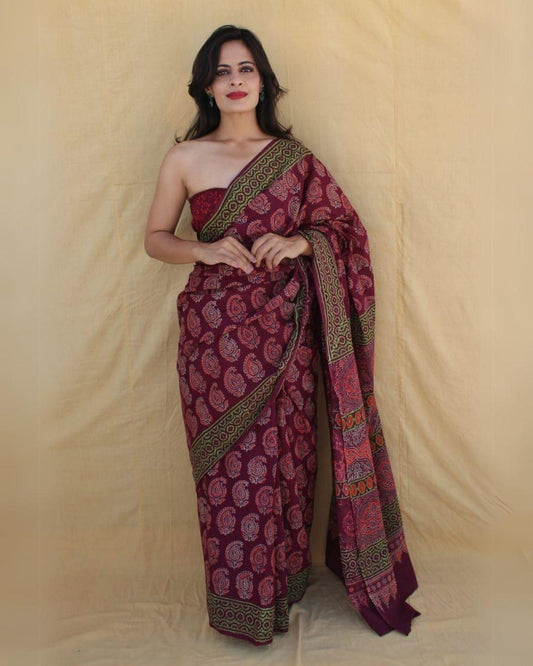 Indiehaat | Pure Mulmul Cotton Saree Bragudi Color handblock printed with Running Blouse