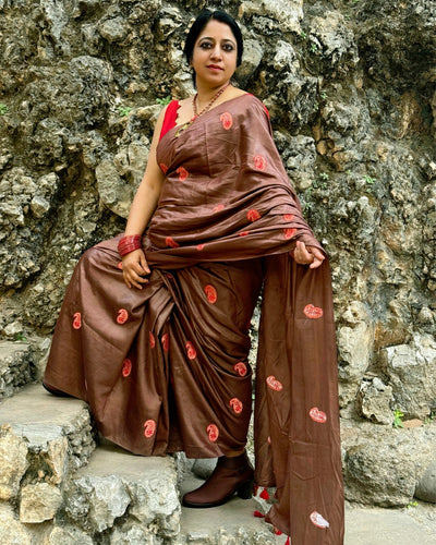 Tussar Silk Saree Online – Floral Buti Embroidery – Lightweight – Indiehaat