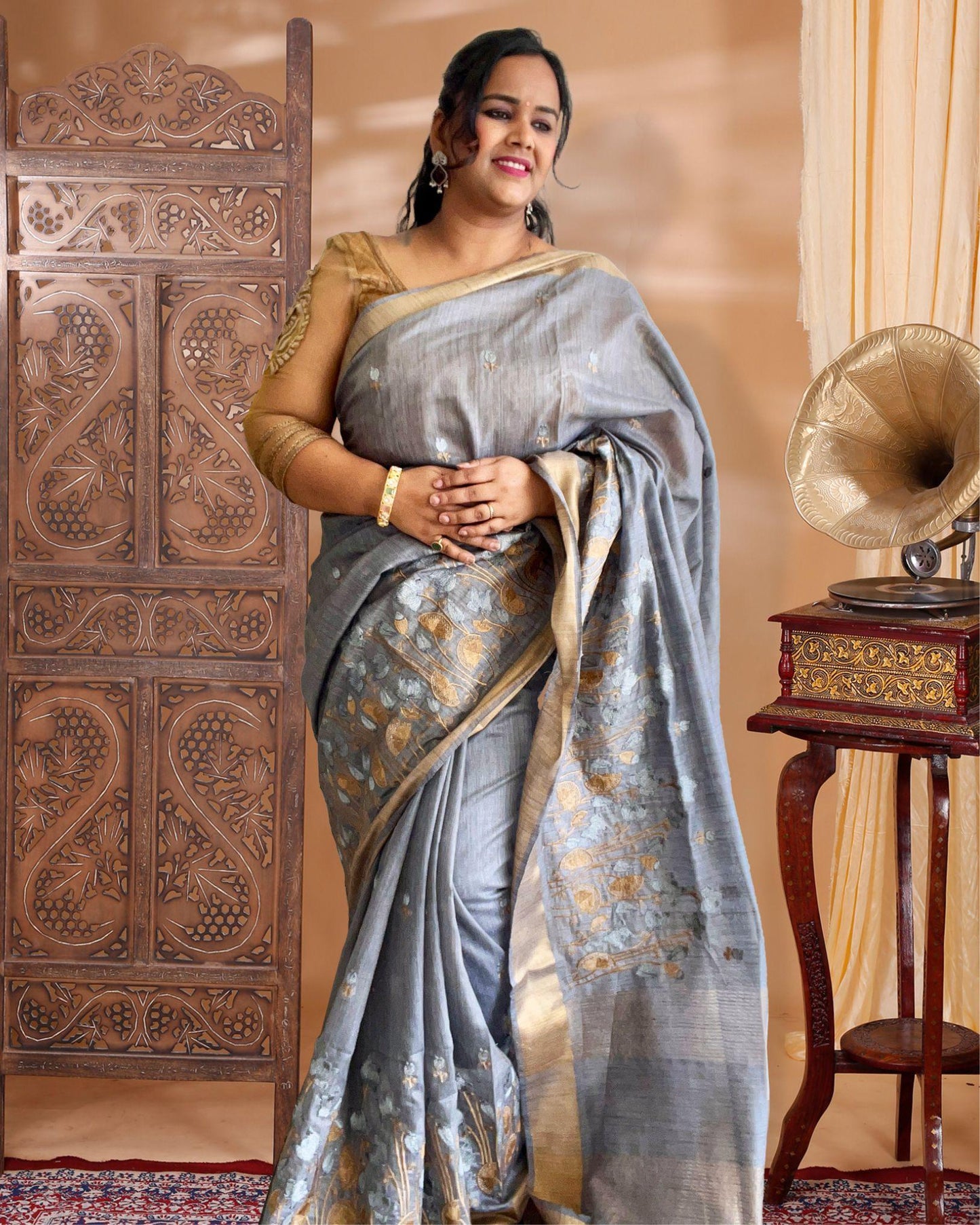 IndieHaat | Banswara Silk Grey Saree Digital Embroidery Lotus Design Running Blouse