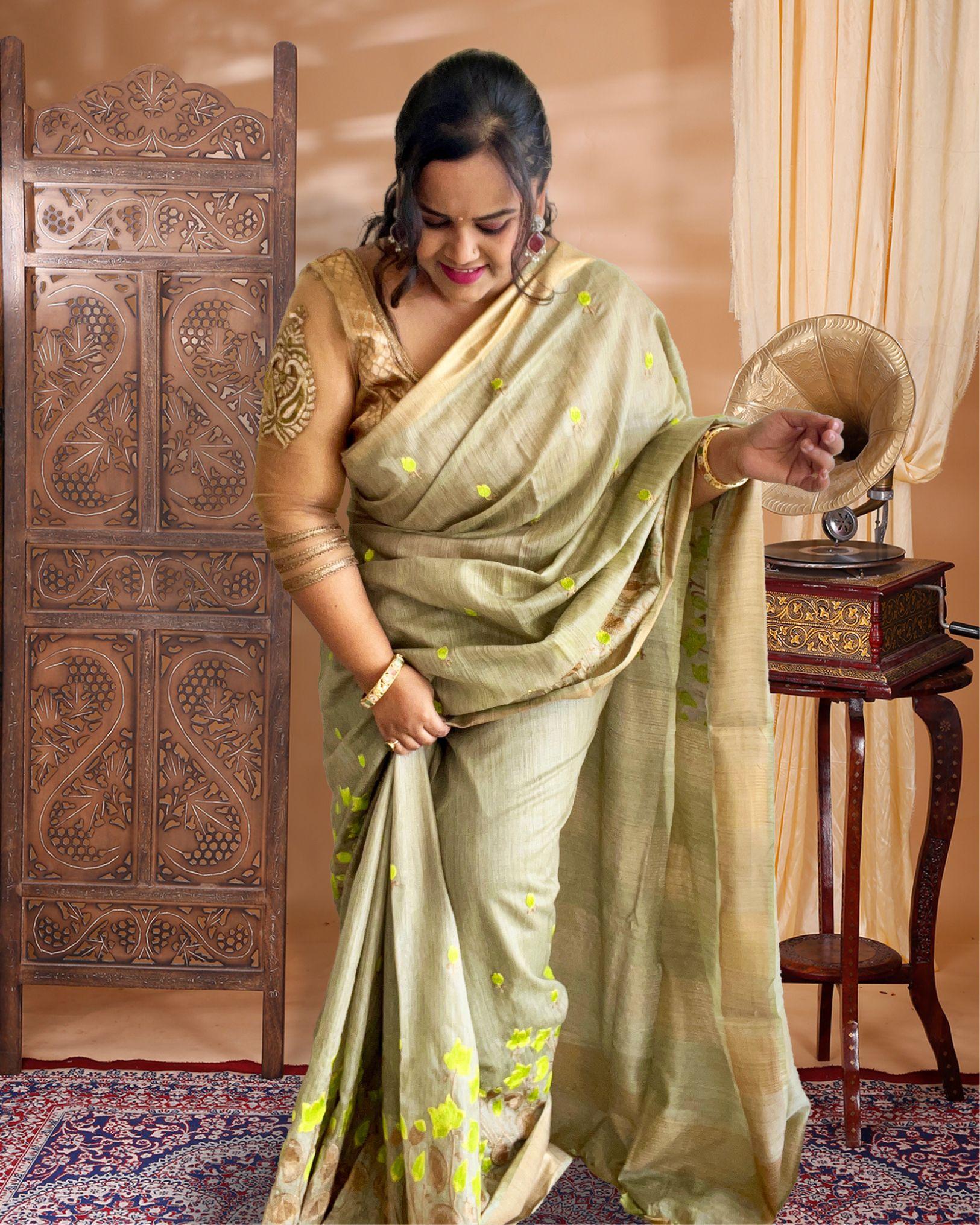 IndieHaat | Banswara Silk Green Saree Digital Embroidery Lotus Design Running Blouse