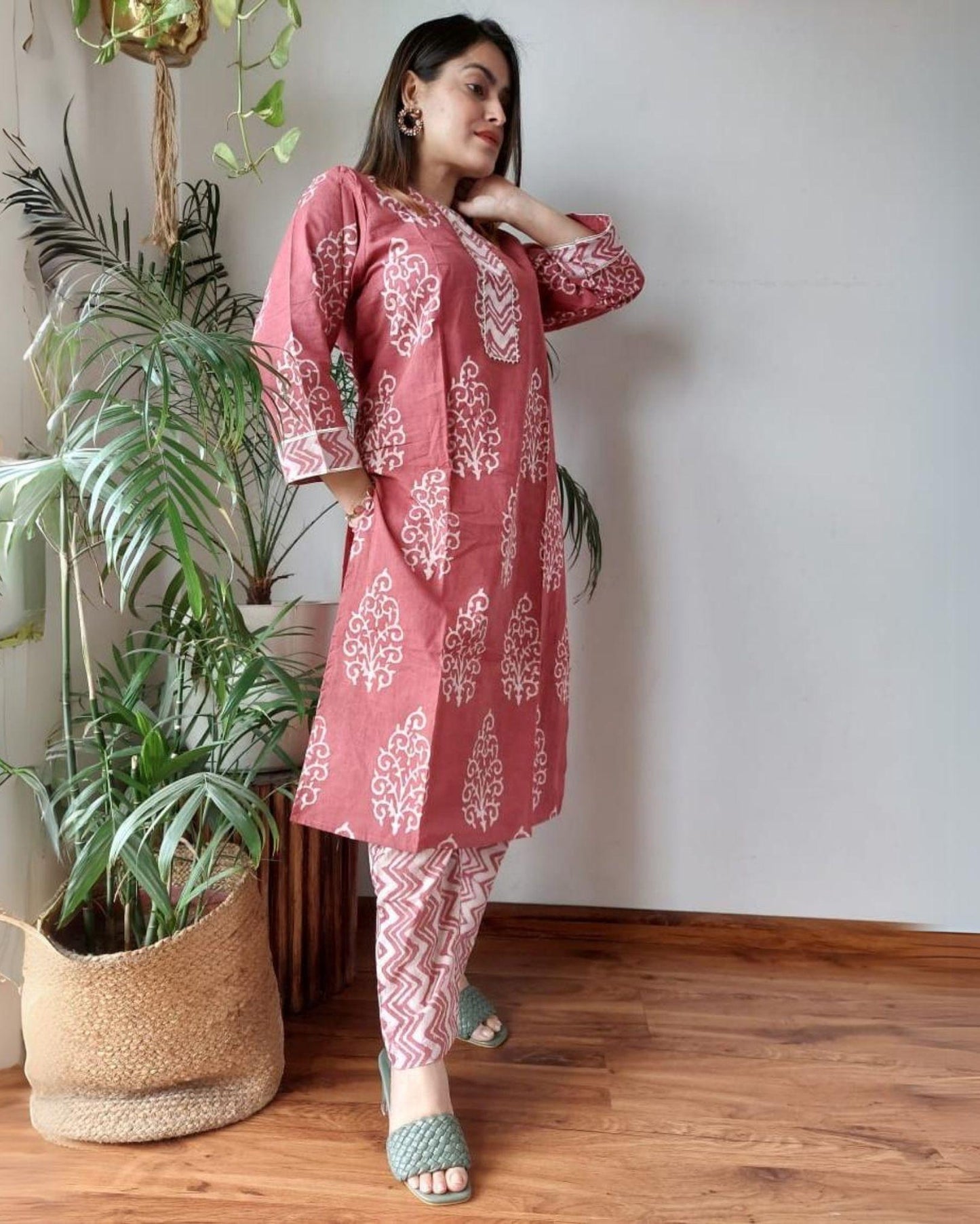 Indiehaat | Cotton Stitched Kurti Light Maroon Color Handblock Printed With Pant