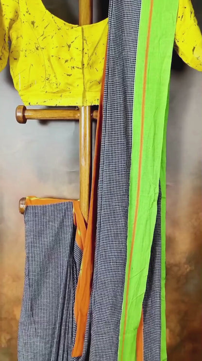 6153-Patteda Anchu Handloom Mark Certified Pure Cotton Green Saree with Running Blouse
