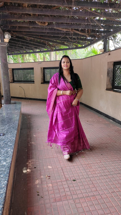 Silkmark certified Chanderi Silk Pink Saree with Running Blouse-Indiehaat